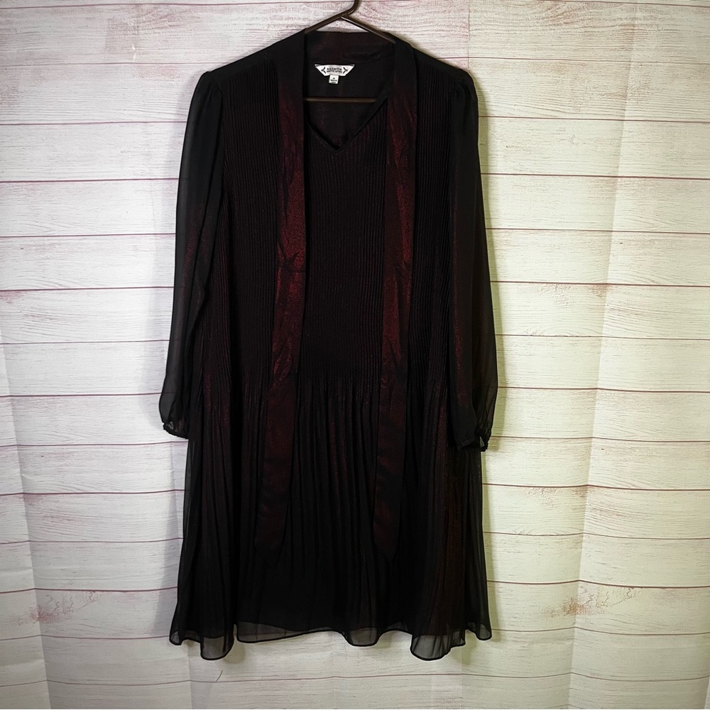 Nanette‎ Lepore Red Black Long Sleeve Pleated Neck Tie Dress Size 6